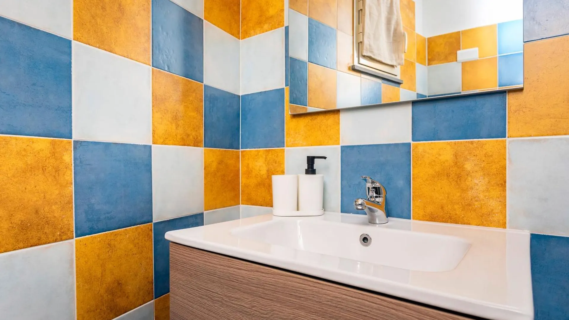 Casa Annunziata - Bronte Apartment 0*,  Italy